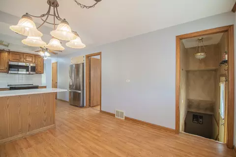 8454 S Kostner Ave, Chicago, IL 60652 photo 12