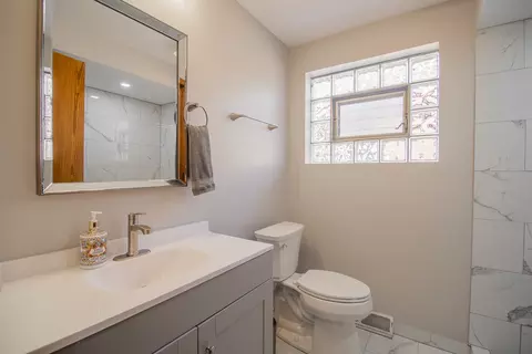8454 S Kostner Ave, Chicago, IL 60652 photo 15