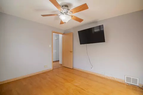 8454 S Kostner Ave, Chicago, IL 60652 photo 14