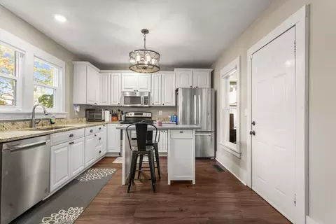 Kitchen - 105 E Illinois St, Mansfield, IL 61854 photo 1 of 4