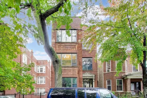 862 N Mozart St #2F, Chicago, IL 60622