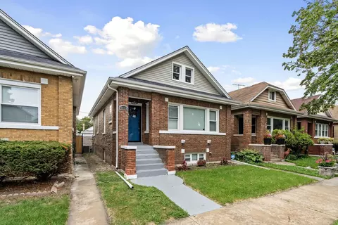 4630 W Montana St, Chicago, IL 60639