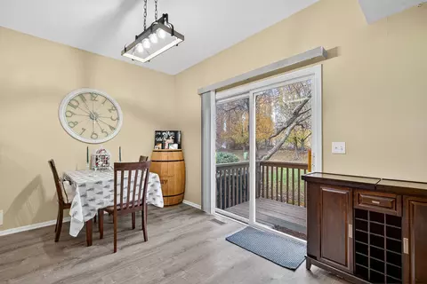 Dining - 6034 Delaney Dr, Hoffman Estates, IL 60192 photo 1 of 1