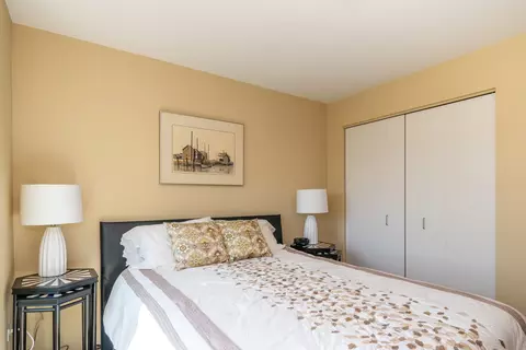 1640 Maple Ave #606, Evanston, IL 60201 photo 20