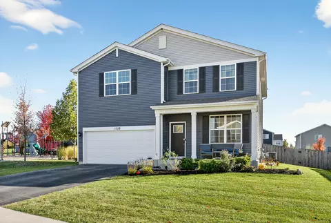 1308 Bayberry Cir, Pingree Grove, IL 60140