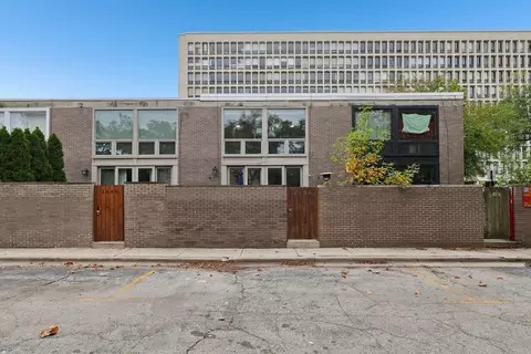 Exterior - 1438 E 55th St, Chicago, IL 60615 photo 2 of 5