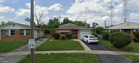 3616 Maxey Ct, Robbins, IL 60472