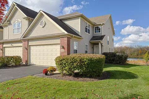 1242 Prairie View Pkwy, Cary, IL 60013