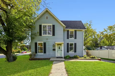 Exterior - 353 Wilcox Ave, Elgin, IL 60123 photo 2 of 4