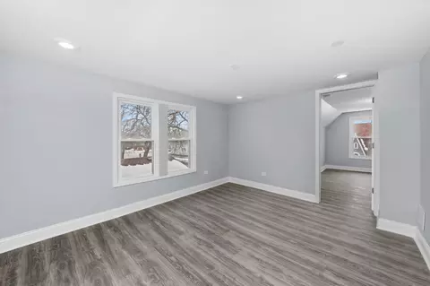 Living - 3333 Halsted St, Steger, IL 60475 photo 4 of 4