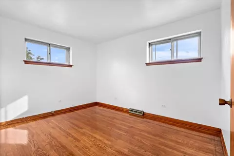 Bedroom - 852 E 88th Pl, Chicago, IL 60619 photo 6 of 8