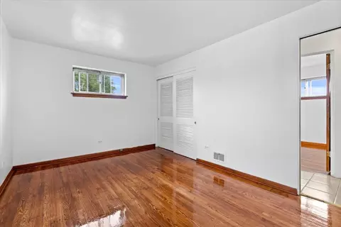 Bedroom - 852 E 88th Pl, Chicago, IL 60619 photo 5 of 8