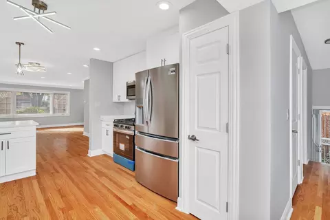 46 E Brayton St, Chicago, IL 60628 photo 5