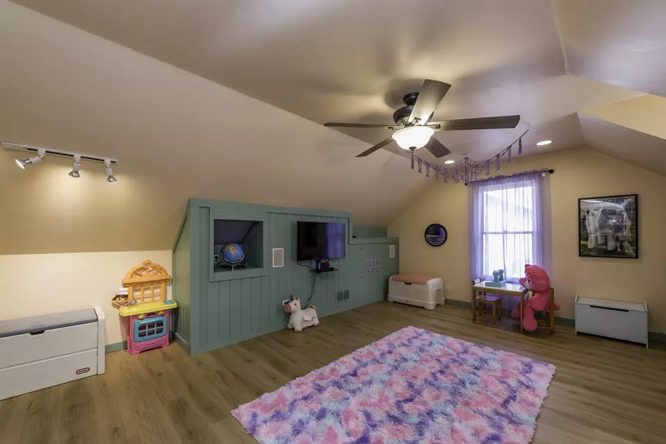 Other - 3482 Ellis Ave, Gurnee, IL 60031 photo 7 of 16