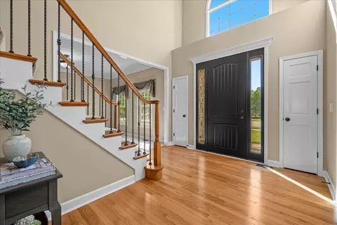 Entry Way - 2538 Needham Ct, Aurora, IL 60503 photo 1 of 4