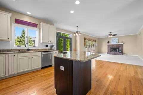 Kitchen - 2538 Needham Ct, Aurora, IL 60503 photo 2 of 2