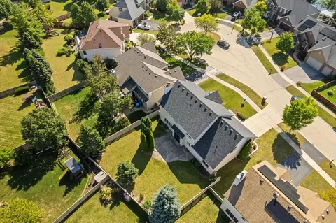 View/Area - 2538 Needham Ct, Aurora, IL 60503 photo 7 of 8