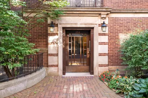 356 Ridge Ave #6-2, Evanston, IL 60202