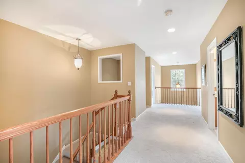 Entry Way - 1491 Greystone Dr, Gurnee, IL 60031 photo 5 of 5