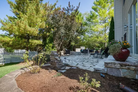 Exterior - 1491 Greystone Dr, Gurnee, IL 60031 photo 3 of 11