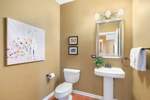 Bath - 1491 Greystone Dr, Gurnee, IL 60031 photo 5 of 5