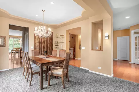 Dining - 1491 Greystone Dr, Gurnee, IL 60031 photo 2 of 2
