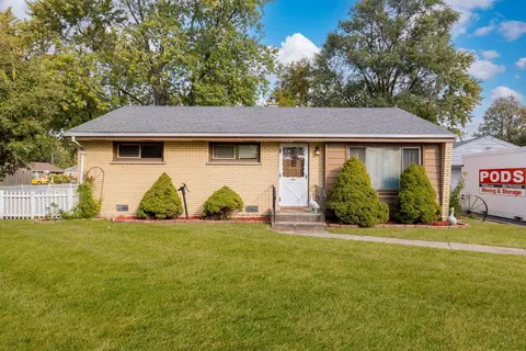 8245 S 83rd Ave, Justice, IL 60458