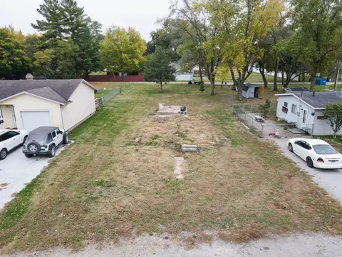 611 W Elm St, Hoopeston, IL 60942