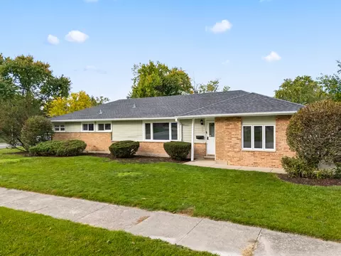500 Lakewood Blvd, Park Forest, IL 60466