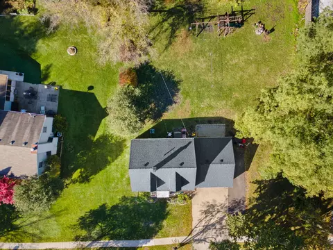 View/Area - 1514 N Harrison St, Algonquin, IL 60102 photo 3 of 3