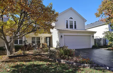 2020 Harrison Ave, Mundelein, IL 60060