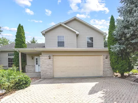 1858 David Ave, Joliet, IL 60433