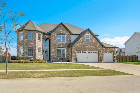 1416 S Saddlebrook Ln, Minooka, IL 60447