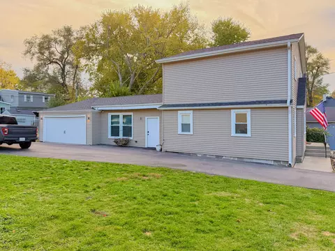 407 Elder Dr, Round Lake Park, IL 60073 photo 4