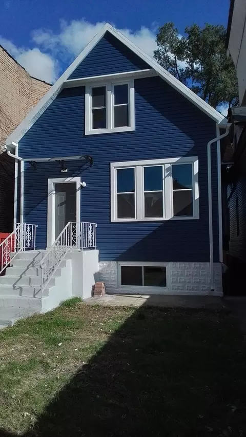 6827 S Green St, Chicago, IL 60621