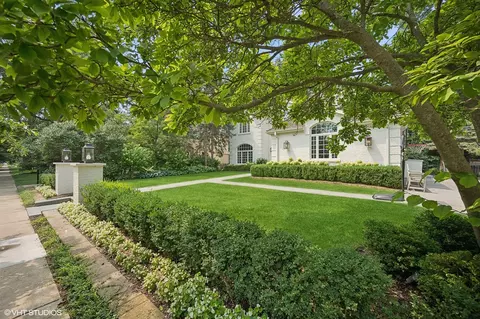 334 Woodland Ave, Winnetka, IL 60093