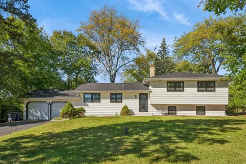 3 S126 Park Blvd, Glen Ellyn, IL 60137