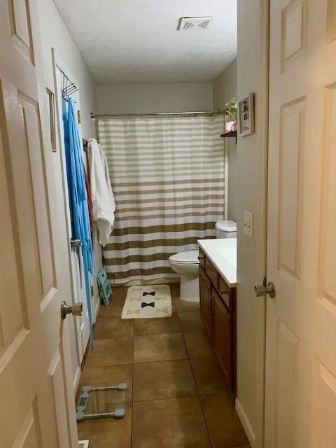 1526 N Hershey Rd, Bloomington, IL 61704 photo 7