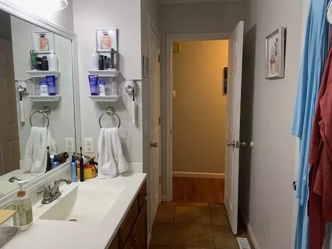 1526 N Hershey Rd, Bloomington, IL 61704 photo 8