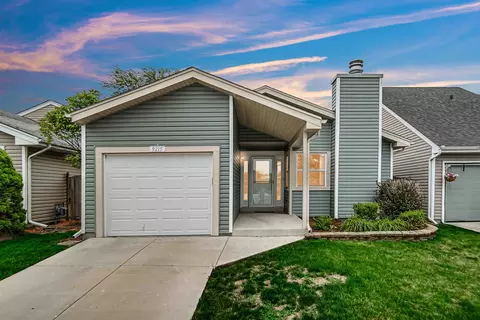 9215 Fox Ct, Orland Hills, IL 60487