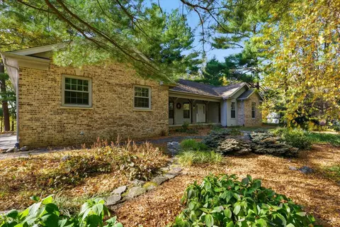 Exterior - 52 Glenn Dr, White Heath, IL 61884 photo 3 of 13