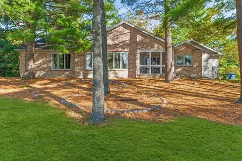 Exterior - 52 Glenn Dr, White Heath, IL 61884 photo 5 of 13
