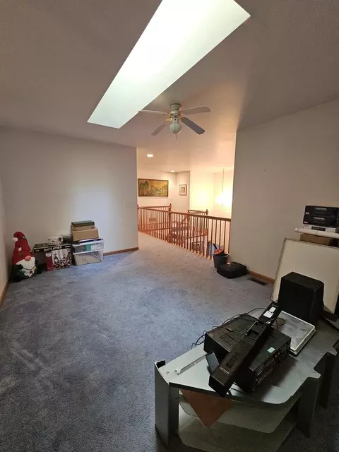 Other - 2013 Jeffrey Ln #2013, Elgin, IL 60123 photo 3 of 8