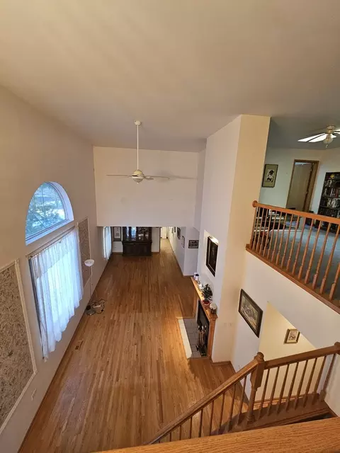 Other - 2013 Jeffrey Ln #2013, Elgin, IL 60123 photo 2 of 8