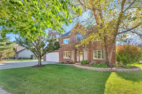 24605 S River Trl, Channahon, IL 60410