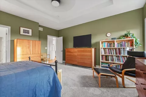 Bedroom - 21 Brookstone Cir, Bloomington, IL 61704 photo 1 of 2