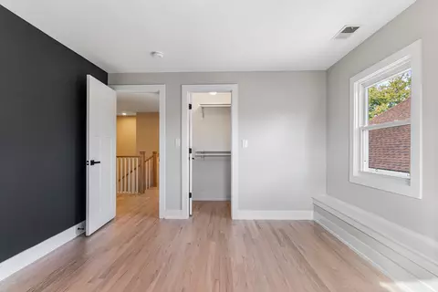 Bedroom - 5221 W Cornelia Ave, Chicago, IL 60641 photo 5 of 6