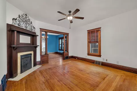Living - 308 E Delaware St, Dwight, IL 60420 photo 1 of 3