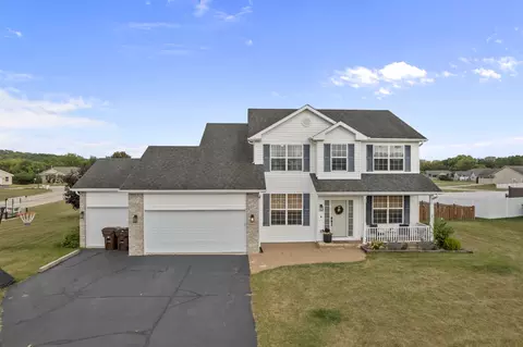 15511 Hickory Ln, South Beloit, IL 61080