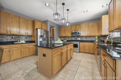 Kitchen - 13905 Trillium Ln, Plainfield, IL 60544 photo 5 of 5